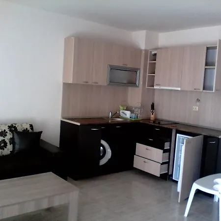 Santa Sofia Apartcomplex * Sunny Beach