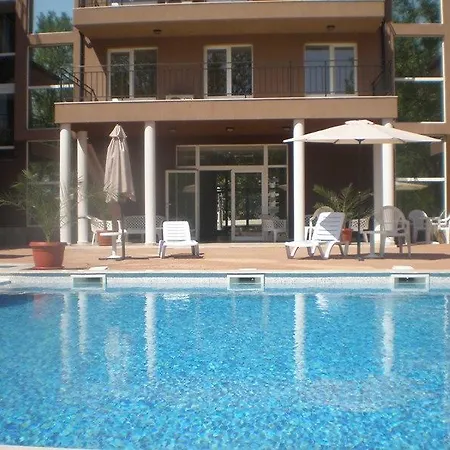 Santa Sofia Apartcomplex Sunny Beach